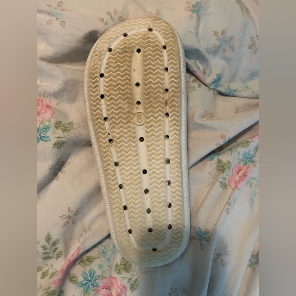 white sandals - Picture 2 of 3